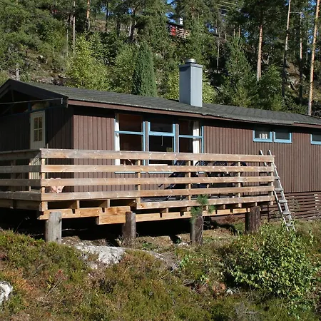 Lem's Bungalows